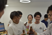 人生を楽しく、社会を楽しく、それには自分自身が楽しむことを忘れません。