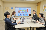 部署間の壁もなく誰でも意見が出し合える環境です。