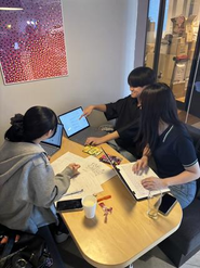 （UNIONメンバーの業務風景が理想）フラットで風通しの良い環境。銀座SIX内の綺麗でおしゃれなオフィスです✨