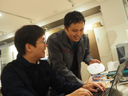 IT業界未経験者が8割！20代～30代前半の社員が多いので、お互いに教え合ったり、切磋琢磨して成長していける環境です。