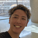 前田 純弥