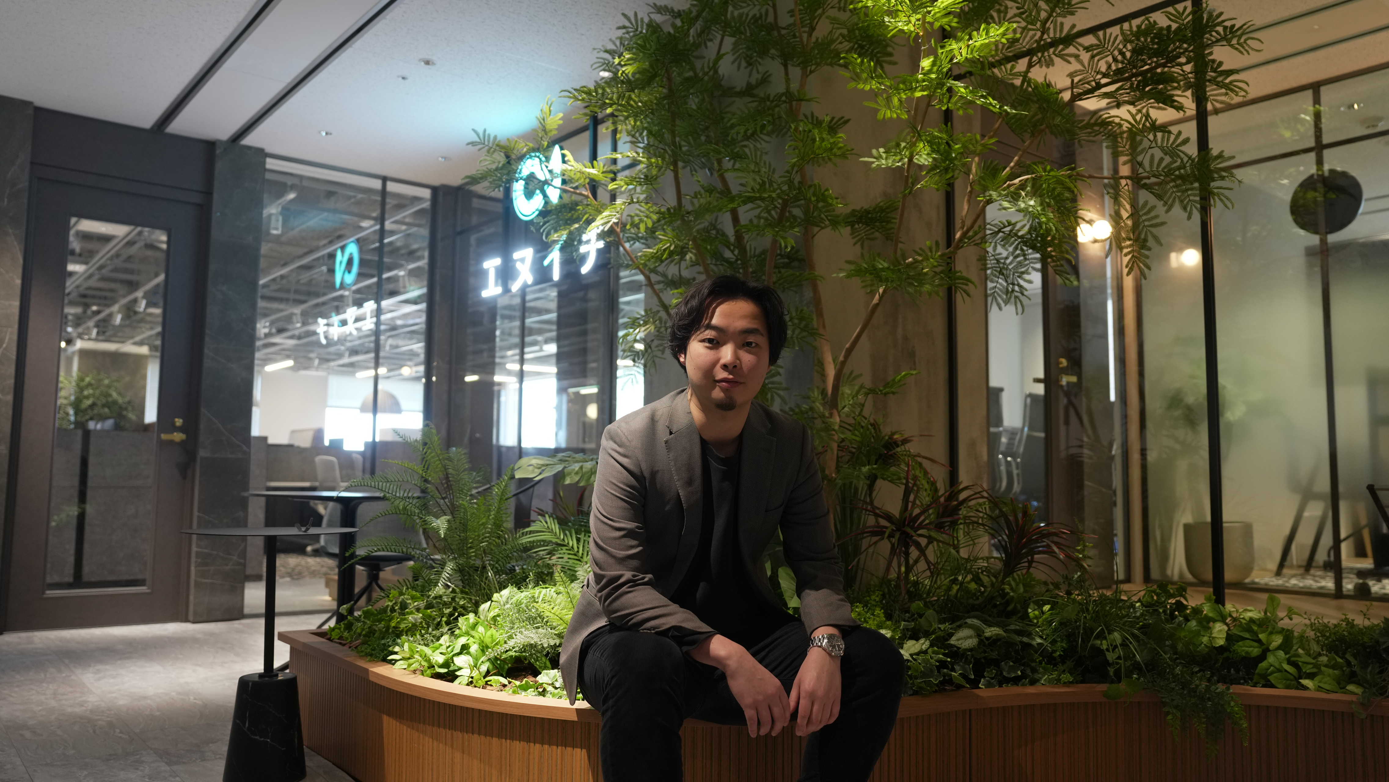 【インタビュー】31歳の決断。大企業から創業半年のAIベンチャー挑戦と入社3ヶ月でエヌイチCHRO就任の想い。