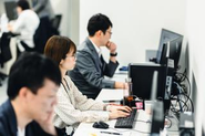 バックグラウンドチェックや反社チェックを通し、企業が安心して採用や商取引ができるようサポートするのが私たちのミッション。珍しい仕事に携われます。