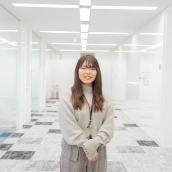 持尾 文香
