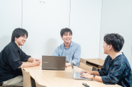 社員間で積極的な情報交換、コミュニケーションを大切にしています。