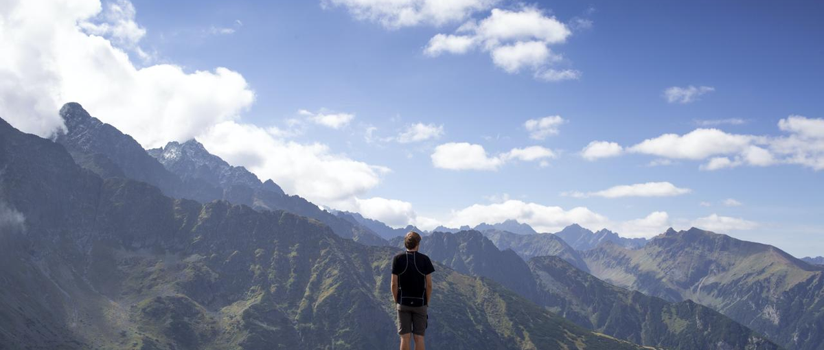 25卒|拡大し続ける市場で、一緒に成長しませんか？