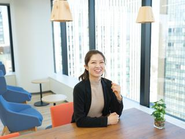 知識を届け、未来を拓く。学び合い、高め合う。人を育てる「講師」に挑戦してみませんか？