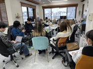 社内会議の様子