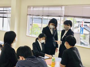 他の事業部の同期達と学んだり、内定者や先輩社員とも交流できる機会も設けています。