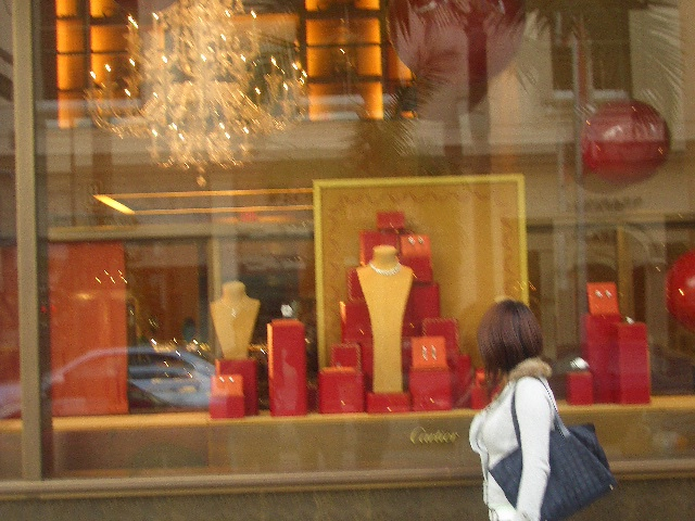 ロレックスマラソン経験者。青サブを求めて、再びマラソンに連れ出される。