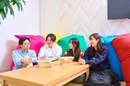 【エンタメ好きの仲間がたくさん】休憩時間は趣味の話しで盛り上がることも♪