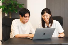 製造業をDXで変革する！法人コンサル営業に挑戦するインターンメンバーを募集