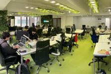 芸能マネージャー｜インフルエンサーと二人三脚で駆け登る！SNSマーケ