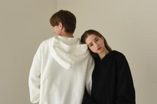ブランドの世界観をSNSで届けるマーケティング担当募集