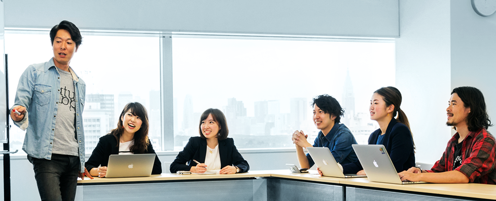 次世代ブランド戦略室 シニアマネージャーのインタビュー記事をご紹介