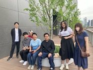 メンバー全員で近隣のホテルやお店でランチブッフェ