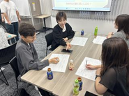 勉強会やナレッジ共有会、社員研修を積極的に実施し、未経験でも知見やノウハウを吸収しやすい環境です。
