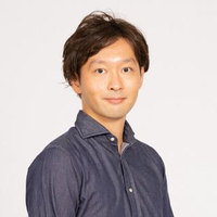 村岡 洋輔