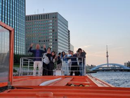 プロジェクト達成記念、屋形船で大宴会🍺