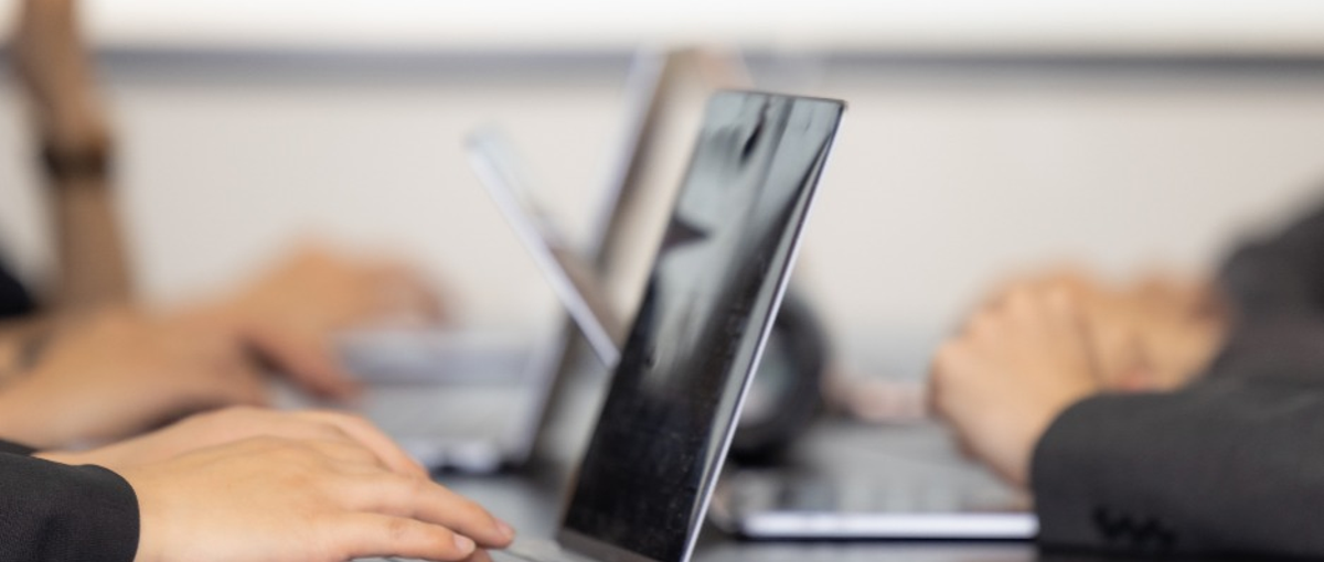 アナリスト｜YouTubeのデータ分析と改善提案｜裁量持って仕事したい方