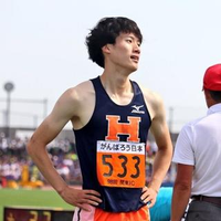 江藤 拓都