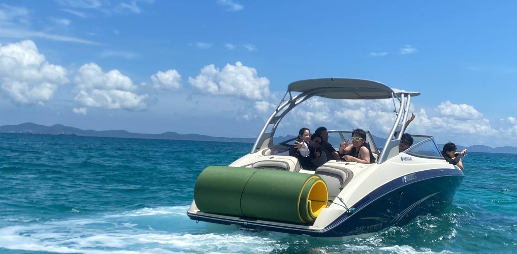 NINJAPANの青春！沖縄の海で船チャーター！