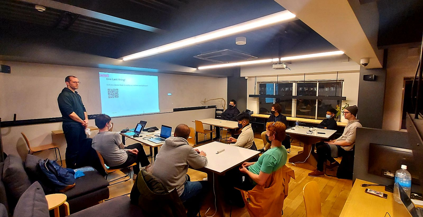 大阪オフィスで外国人エンジニア・デザイナーの集うMeetup開催！