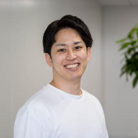 上山 拓也