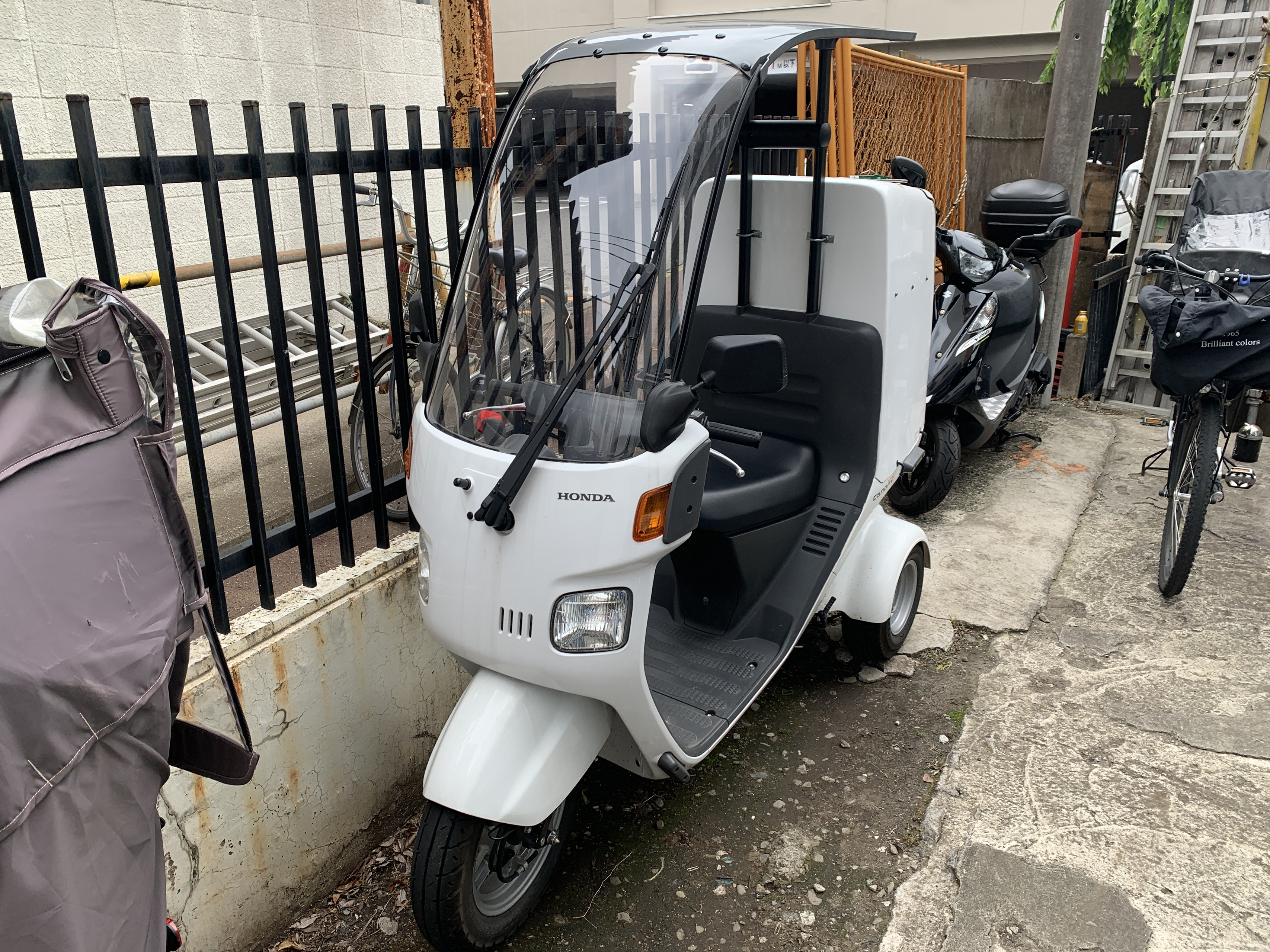 原付の免許じゃ運転できません・・・。