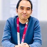 足立 充孝