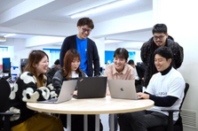 コーポレートエンジニア｜子育て支援企業のITチームを構成するメンバー募集