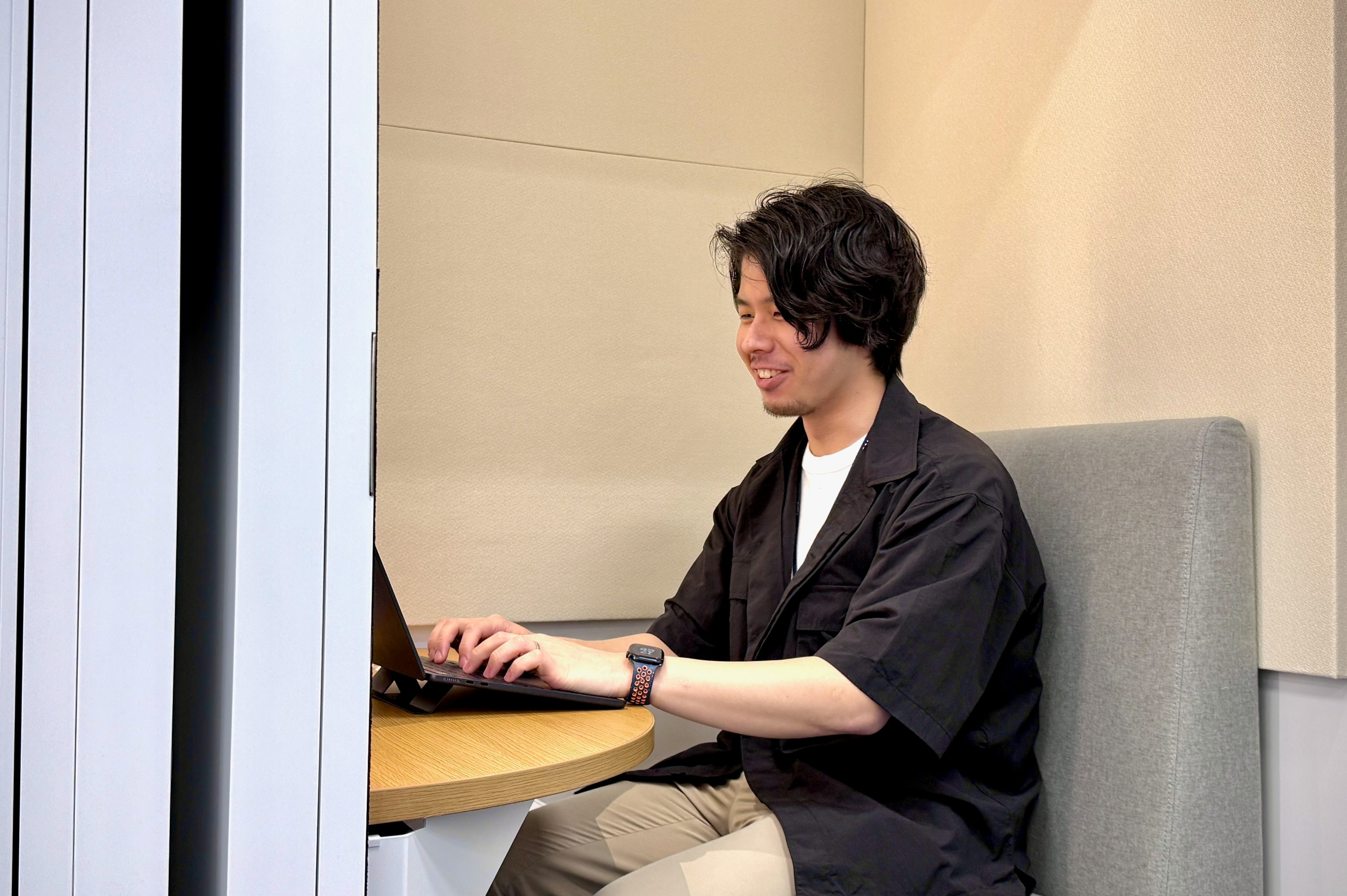 バックエンドからフルスタックへ | Python/自社開発で好きを極める！