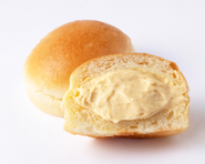 ブランディングを経てヒット商品となった「ごちそうクリームパン」