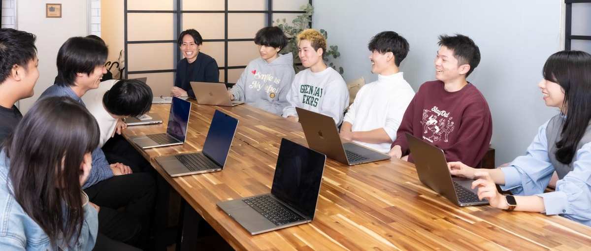 同世代の仲間と高め合いながら働きたいフロントエンドエンジニア募集！