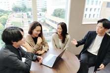 世界26ヵ国850オフィス1万人規模の外資系企業で経営者を目指せ！