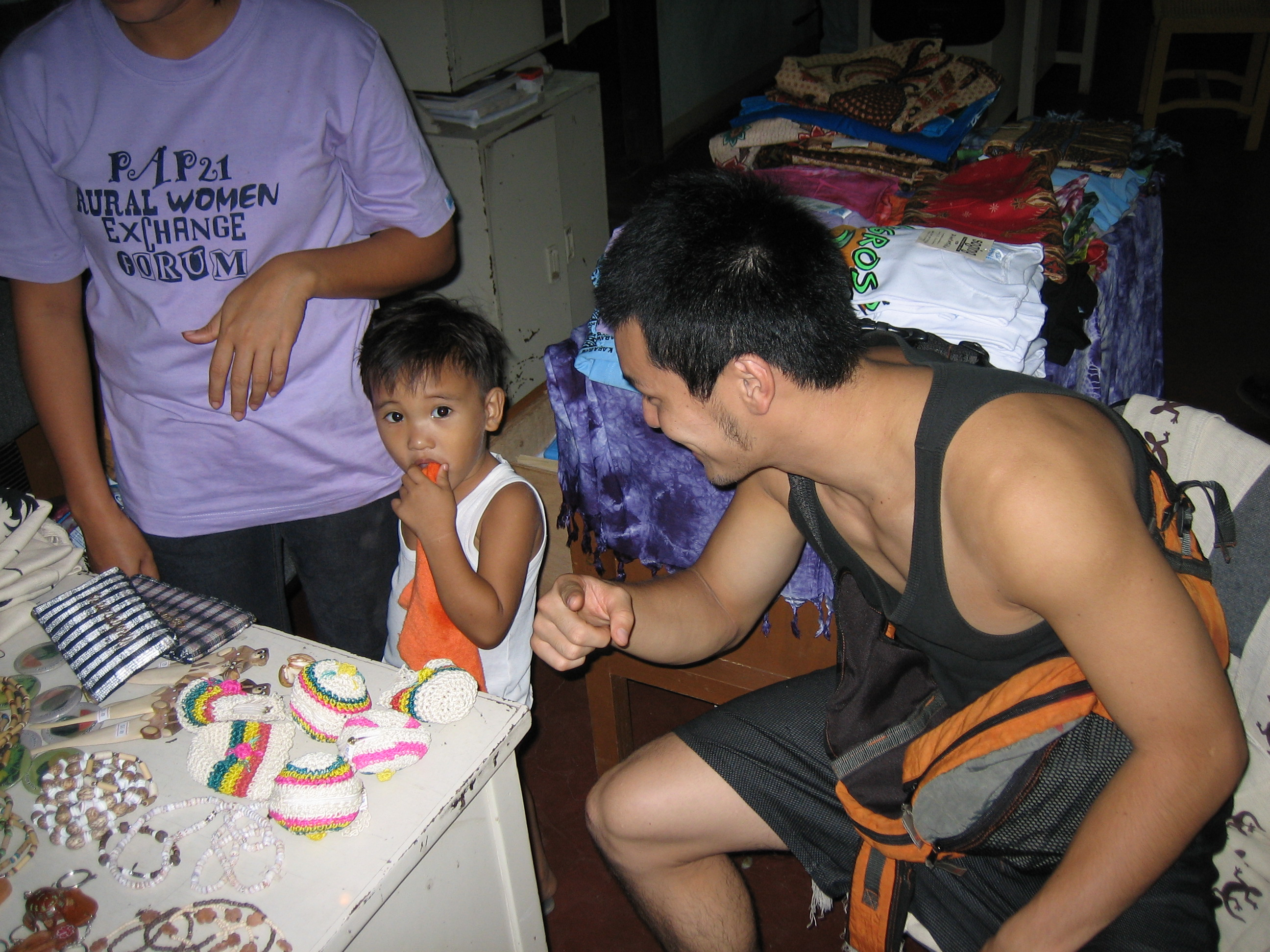 何のためにユカシカド社が存在するのか？