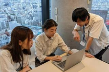 メンバーの管理や顧客との打ち合わせもしていきたいエンジニア大募集！！