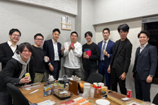 希望者には色々な挑戦環境あり！エンジニア＋αのスキルも身につけたい方求む！