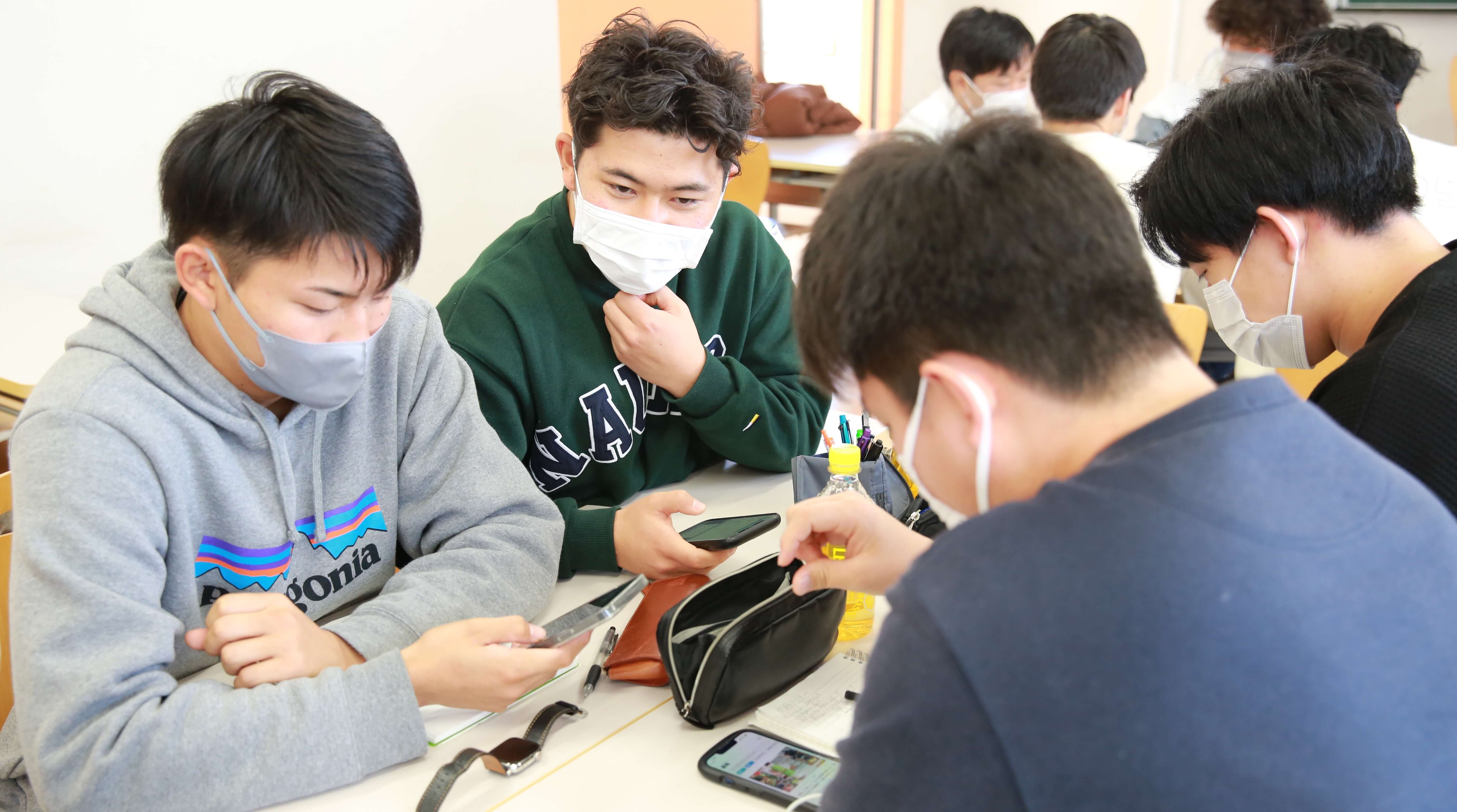 駒澤大学ラグビー部と「新・RPGジョブ診断」を使ったワークショップを開催｜Campus W, イベントレポ🏈