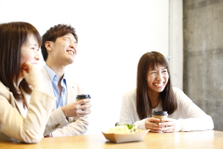 周りに振り回されず、余裕を持って働きたい初心者エンジニア募集！
