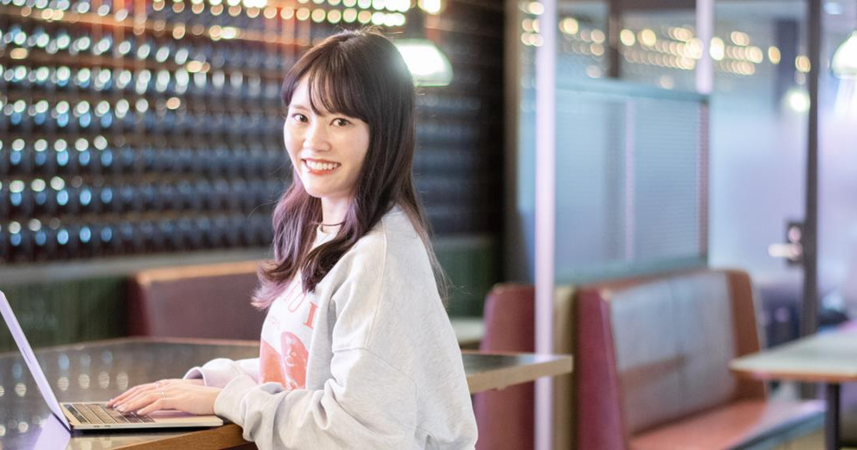 ビジネスと技術を繋ぐ架け橋となるのが私たちの仕事。データやAI