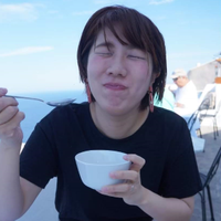 桑原 彩さんのプロフィール