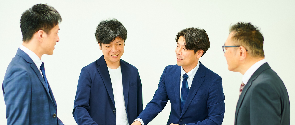 未知の市場に飛び込む！光学レンズの海外営業職として成長するチャンス