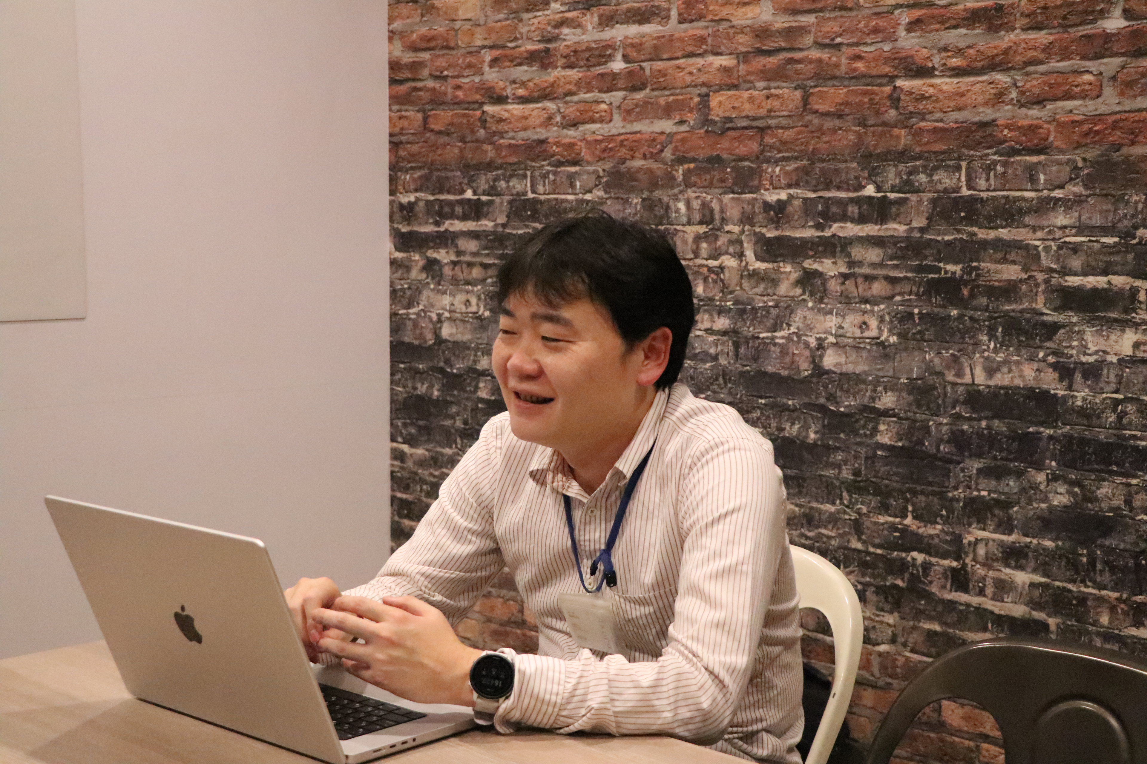 【社員インタビュー】「助け合い、挑戦する」開発チームのリーダーが語る、アクル開発組織のカルチャーとは。