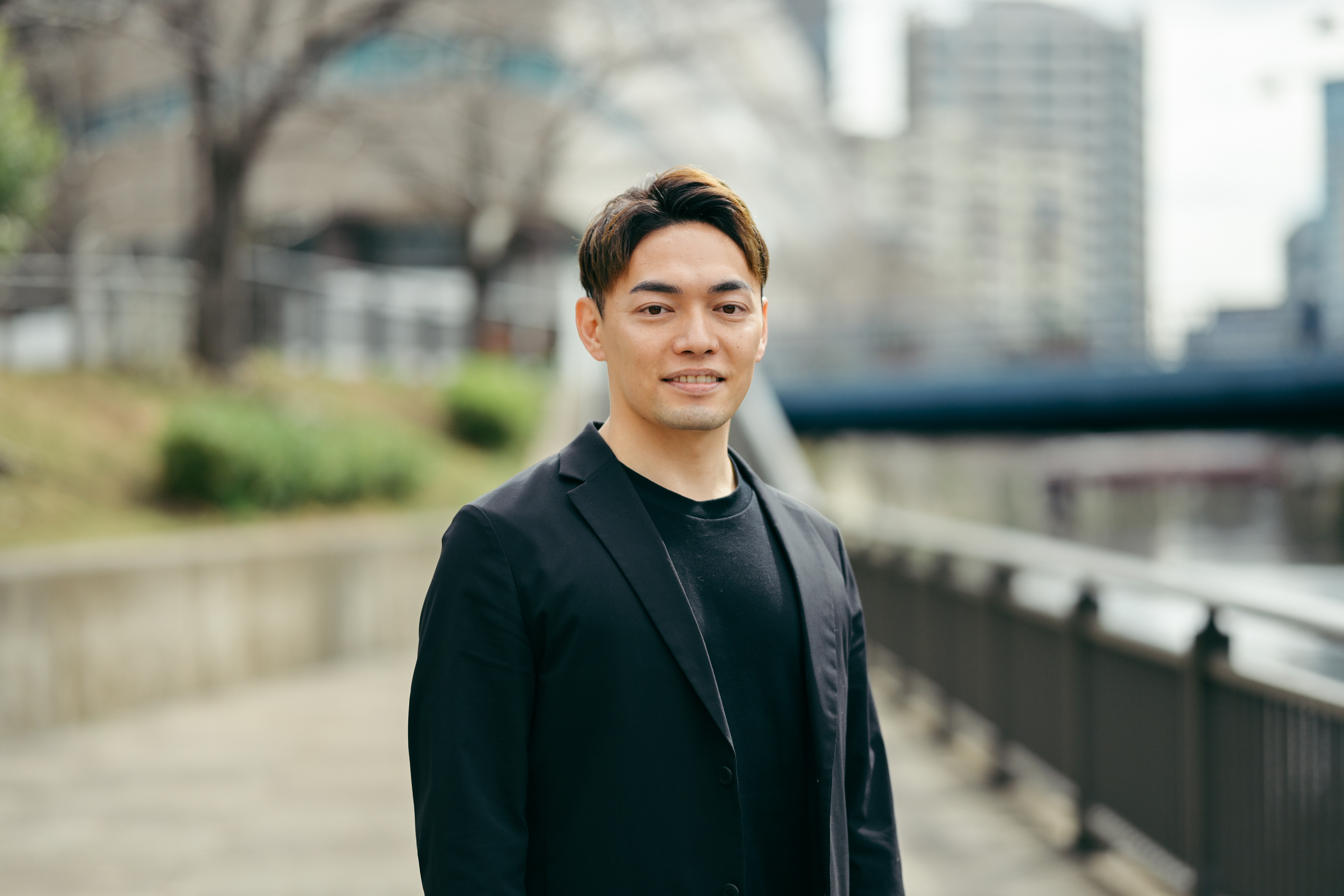 思考と戦略で最高の組織を創る、それが世界に対する貢献になると信じている。