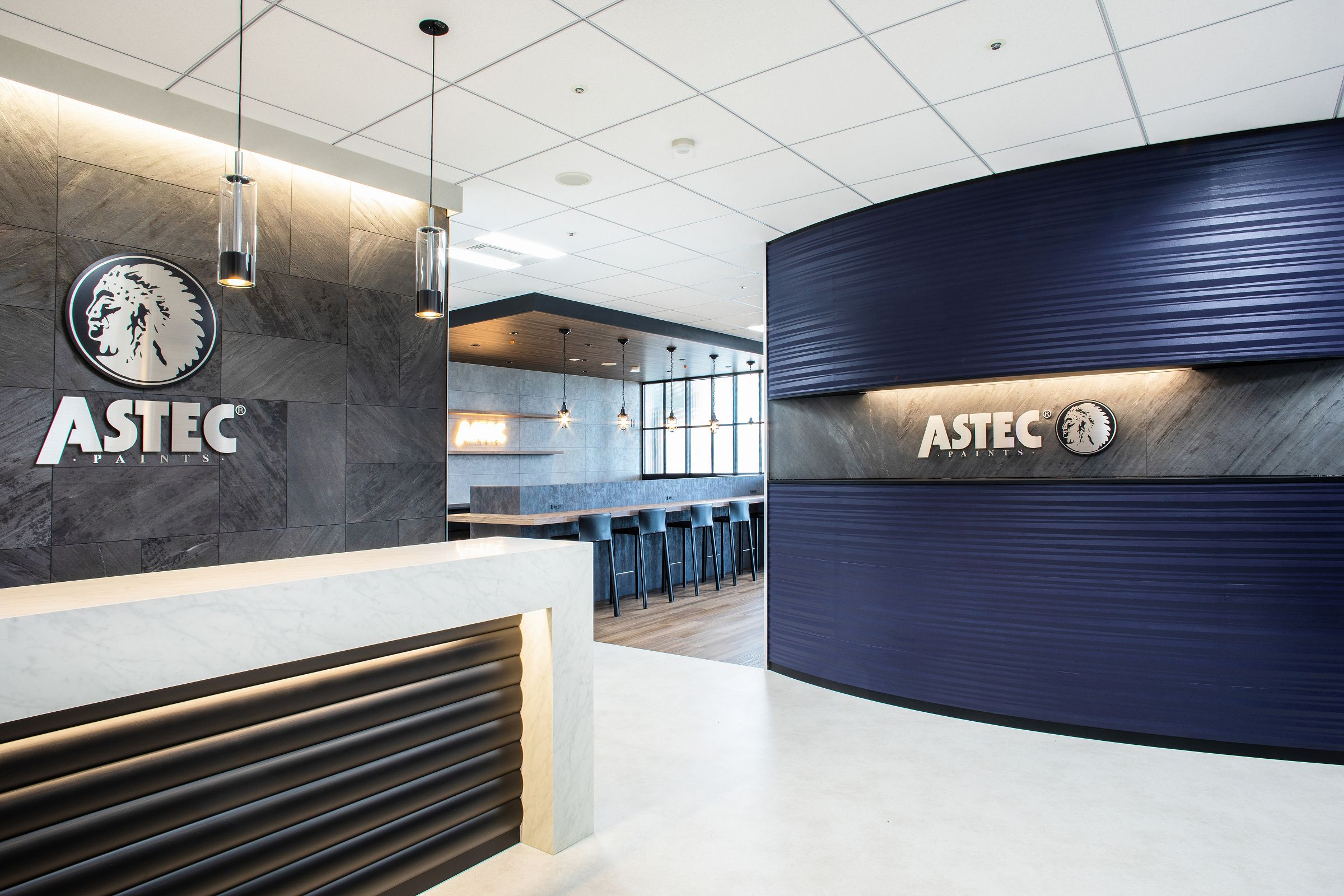 本社移転と社内施設のご紹介