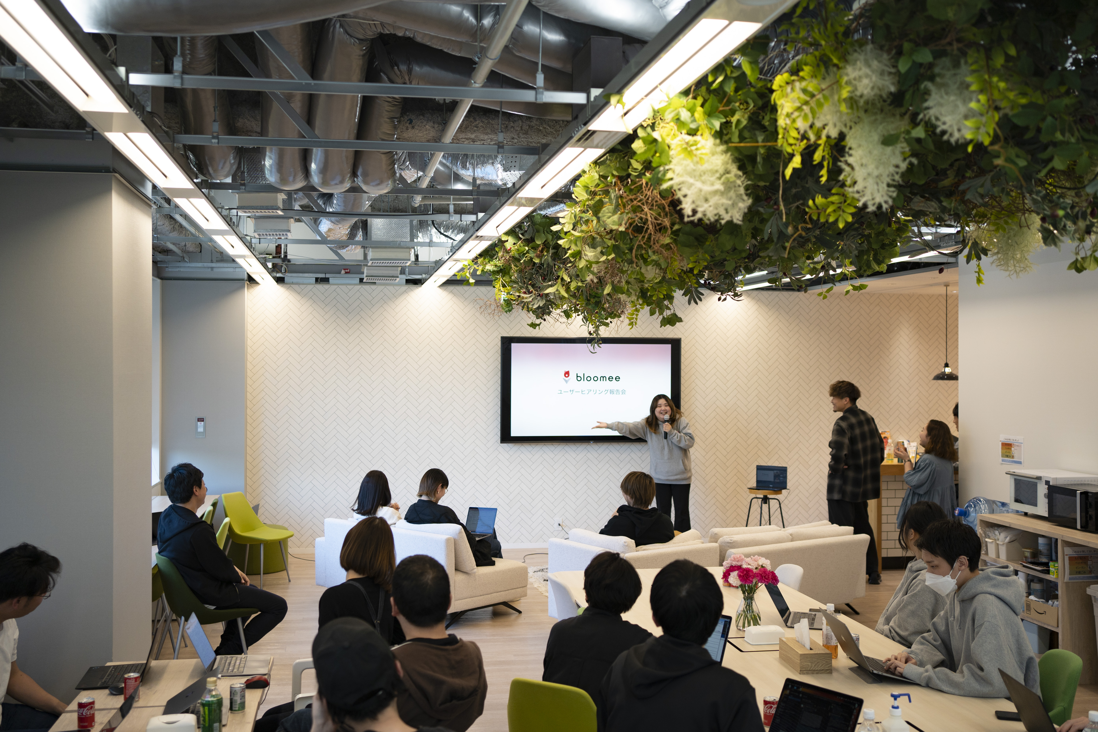 月に1回、ユーザーさんに憑依する！？ 5年以上続く「ヒアリング報告会」誕生秘話