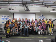 海外企業視察研修の一例（米Zappos.com社にて）