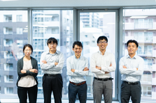 AIを活用した自社サービス開発に挑む！組織を牽引するSEを募集