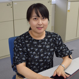 石塚　玲子